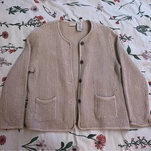 White Stag Cream Colored “Shacket”